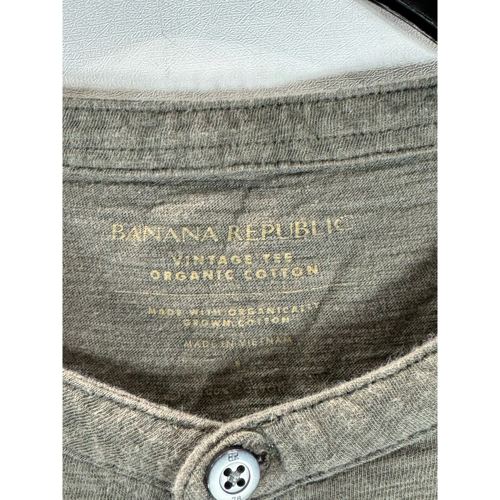 BANANA REPUBLIC Men's Seal Grey Organic Cotton Vintage Henley Shirt SZ L